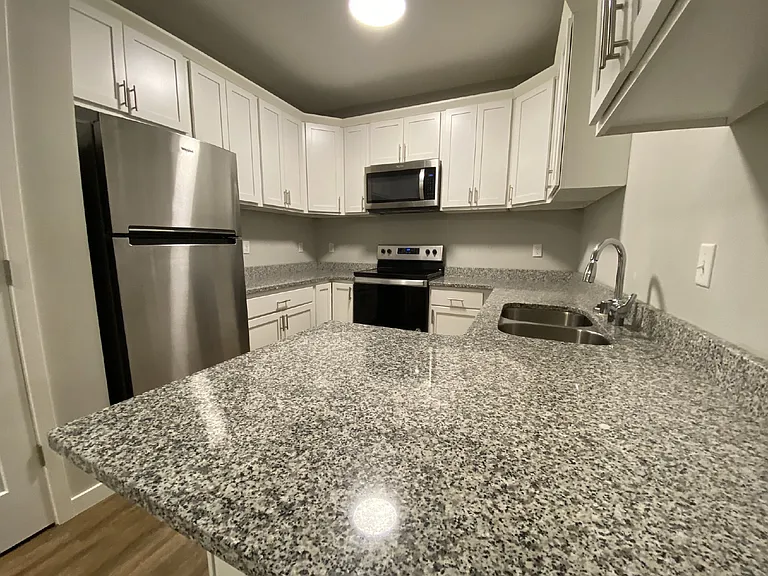 2916 30th Ave S #3C — Photo 2