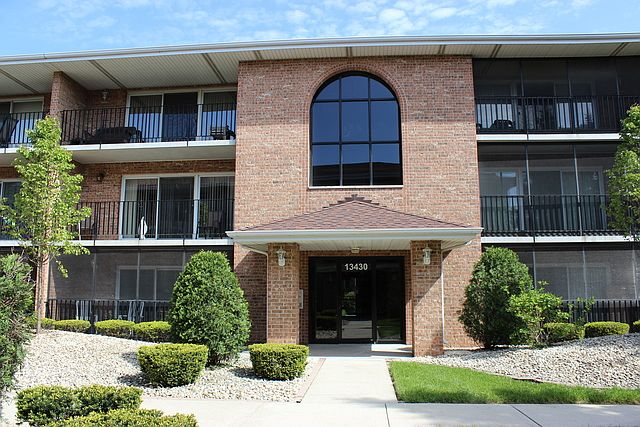 1st image of 13430 E Circle Dr APT 507