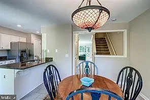353 Barnfield Sq NE — Photo 14