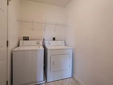 2804 Evanston Ct — Photo 17