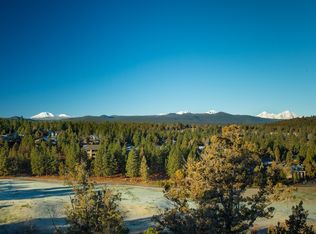 3725 NW Junegrass Ct, Bend, OR 97703