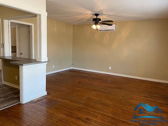 2nd image of 2401 W Harris Ave