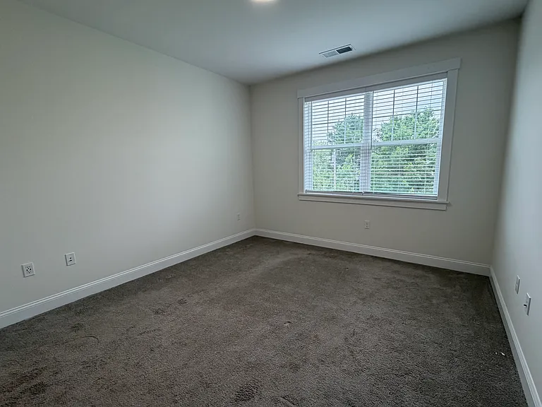12 Tailwind Court — Photo 28