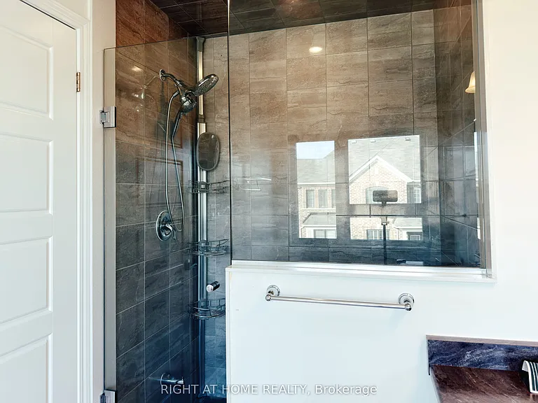 30 Boothill Dr — Photo 42