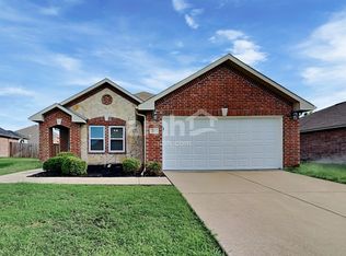 414 Silver Leaf Dr, Fate, TX 75087