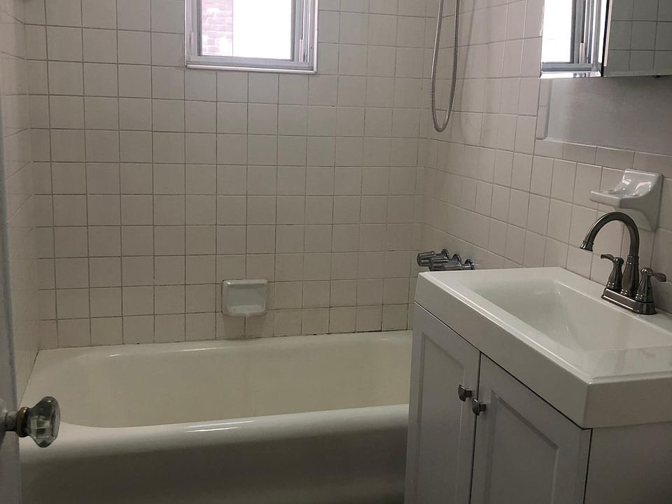 1st image of 742 Revere Ave
