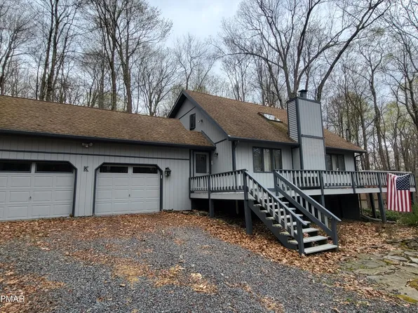 71 Mountain View Dr, Pocono Lake, PA 18347