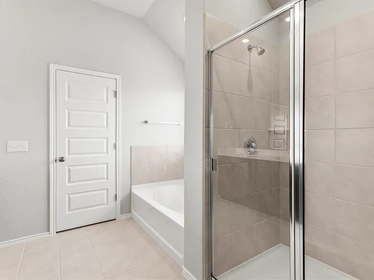 4909 Sea Salt Dr — Photo 27