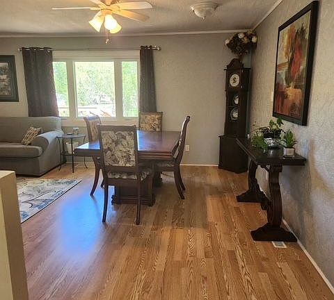 4th image of 56 Horseshoe Ln