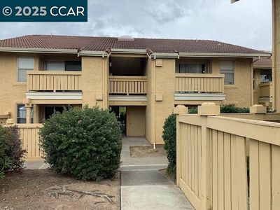 5 Las Moradas Cir, San Pablo, CA, 94806