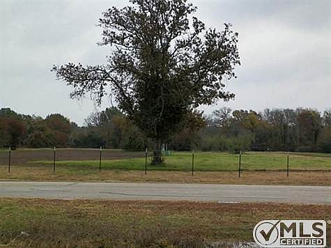 4th image of 5216 Hidden Oaks Ln