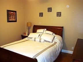 4th image of 103 Vann Ln