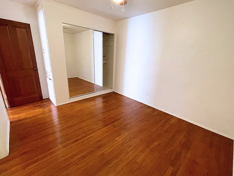 2419 1st Ave #3 — Photo 13