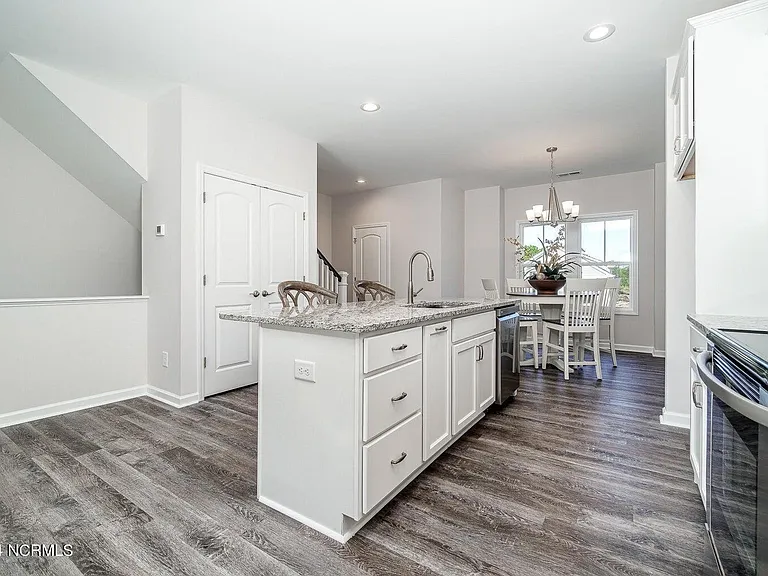 220 Gray Duck Dr — Photo 17