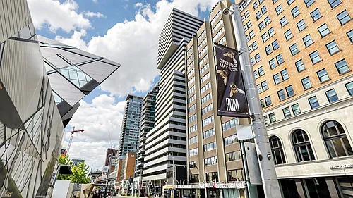 200 Bloor St W Photo 1