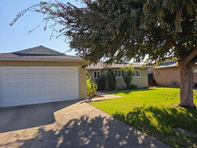 755 11th St, Sanger, CA, 93657