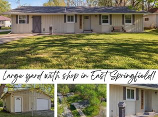 2829 E Monroe Circle, Springfield, MO 65802