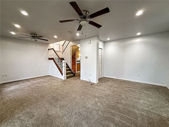 5th image of 361 Highland Ave