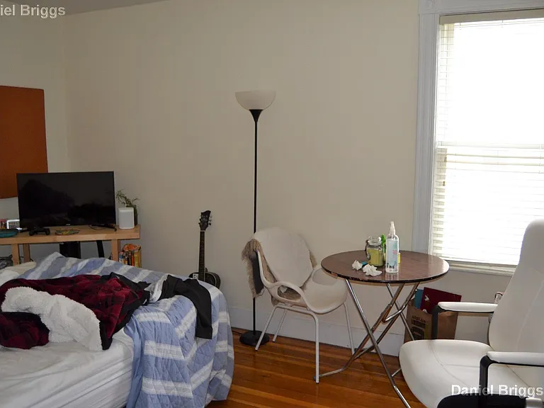 86 Easton St #2 — Photo 12
