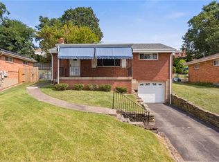 914 Maplewood Dr, Pittsburgh, PA