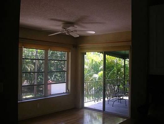 3rd image of 729 SW 12th Ave