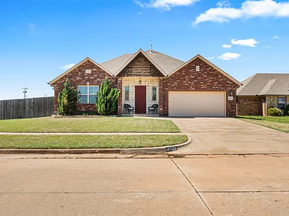 833 Glenwood Dr, Moore, OK 73160