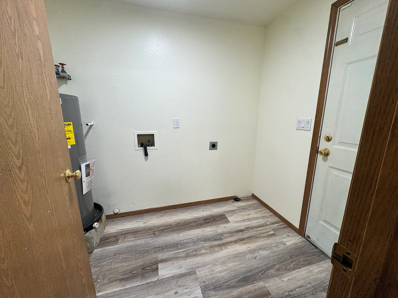 2 bed, 960 sqft, $1,600 — Photo 4