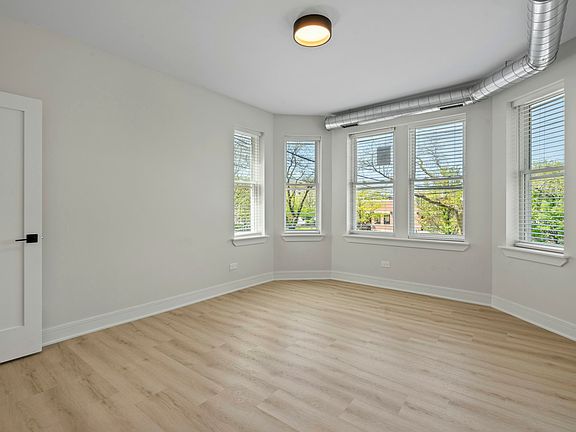 2nd image of 432 S Maple Ave #436-302