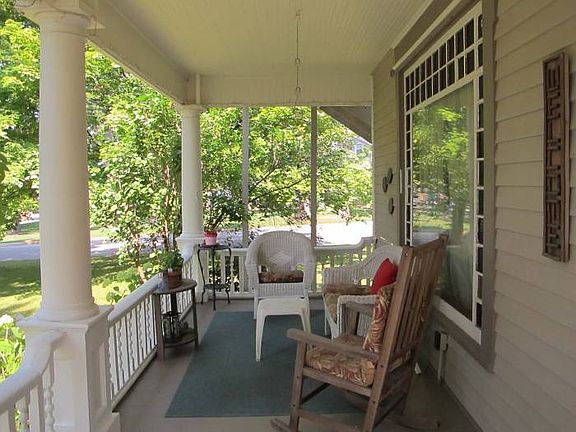 4th image of 717 Kentucky St