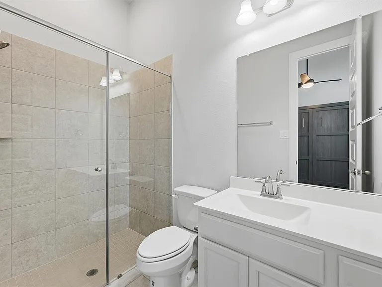 1303 Gardenia Dr — Photo 15