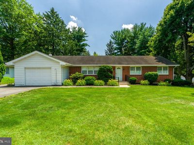 180 W Charlotte St, Millersville, PA, 17551