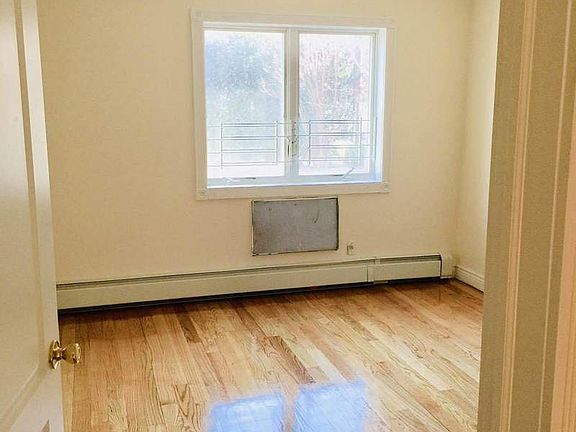 4th image of 6143 218th St APT A3