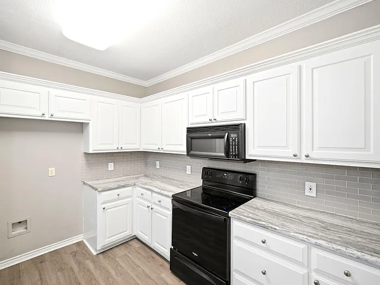 1612 Culture Ln — Photo 15