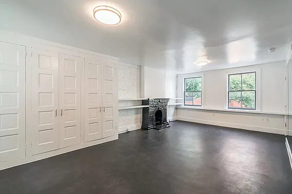 Rented by REAL New York | media 2