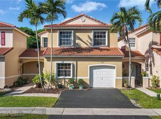 18030 SW 11th Ct, Pembroke Pines, FL 33029