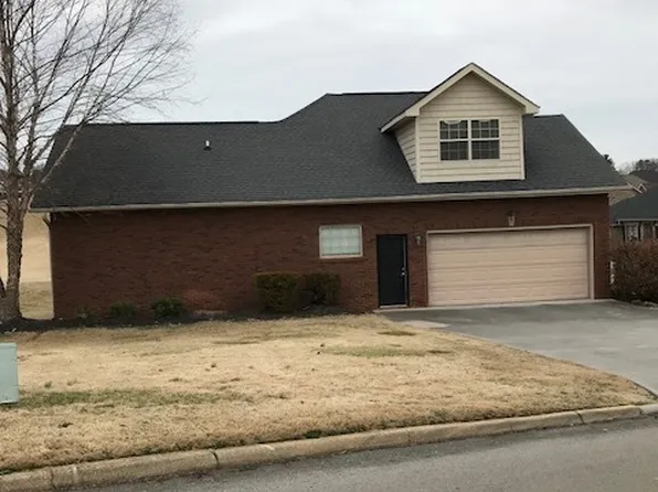 3003 Champions Dr, Maryville, TN 37801