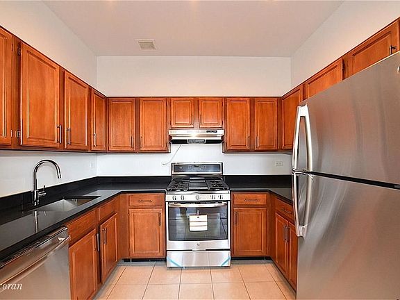 5th image of 45-02 Ditmars Blvd #437