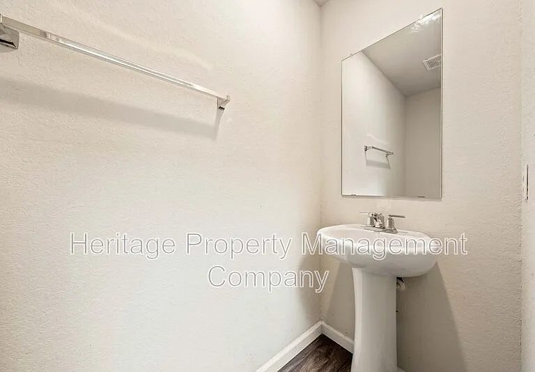 6231 Antares — Photo 6