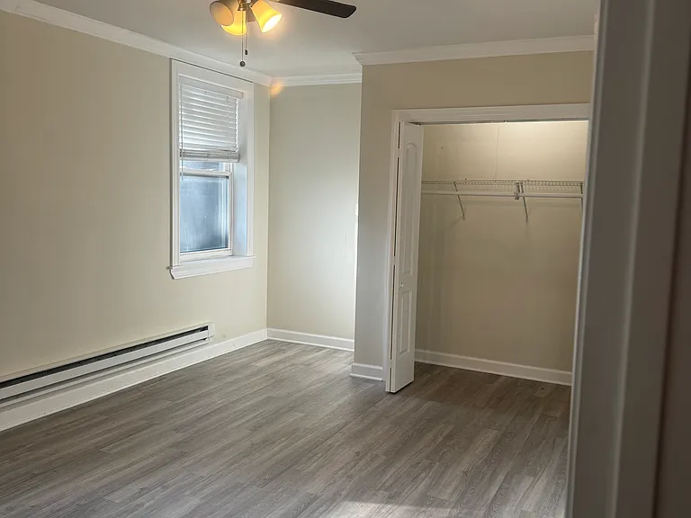 4220 N Clark St #1 — Photo 20