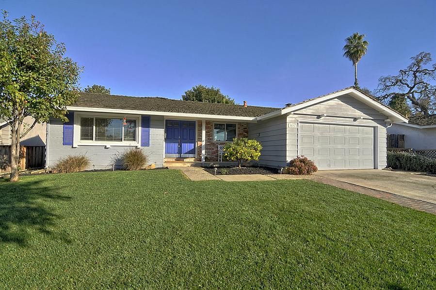 1st image of 3824 Villa Glen Way