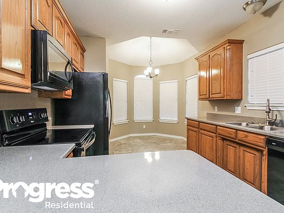 5th image of 7310 Heritage Oaks Ct