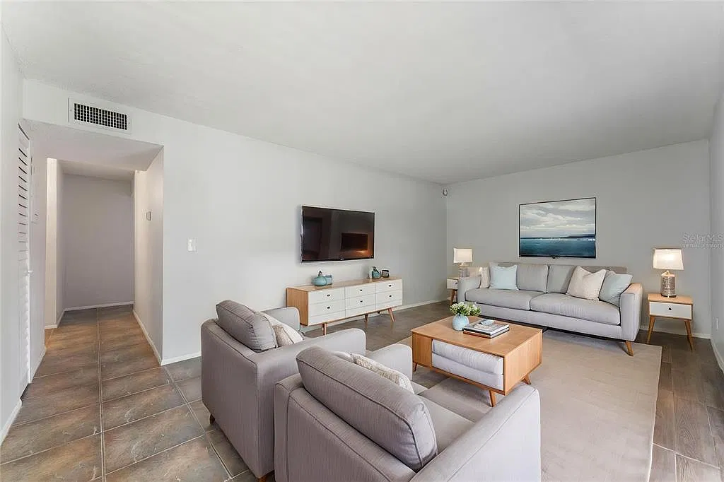 5503 Pokeweed Ct — Photo 2