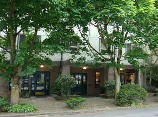 8315 5th Ave NE APT 201, Seattle, WA 98115