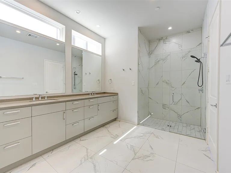 5336 Chandler St — Photo 30