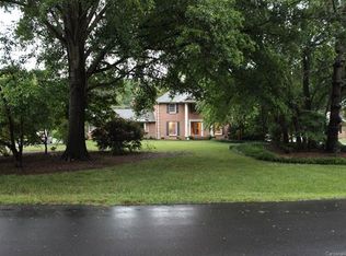 7340 Pine Lake Ln, Mint Hill, NC 28227