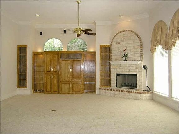 4th image of 5804 Mountainwood Dr