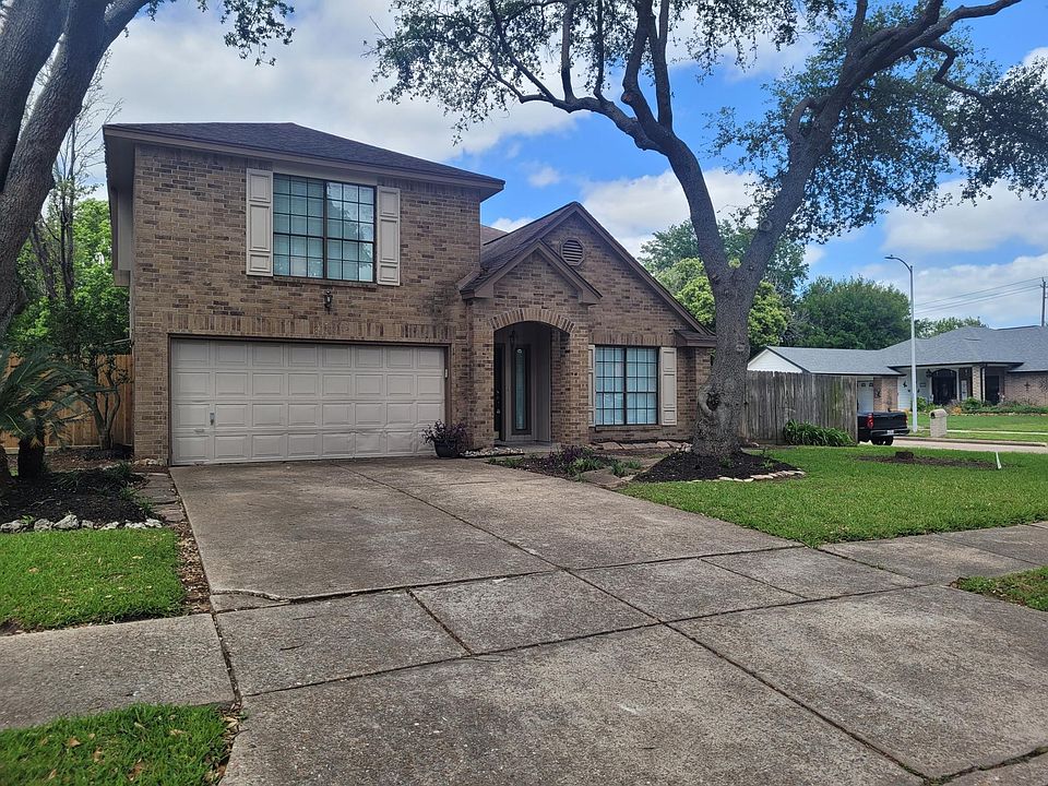 Beautiful large corner lot