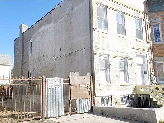 4th image of 104-25 164th St