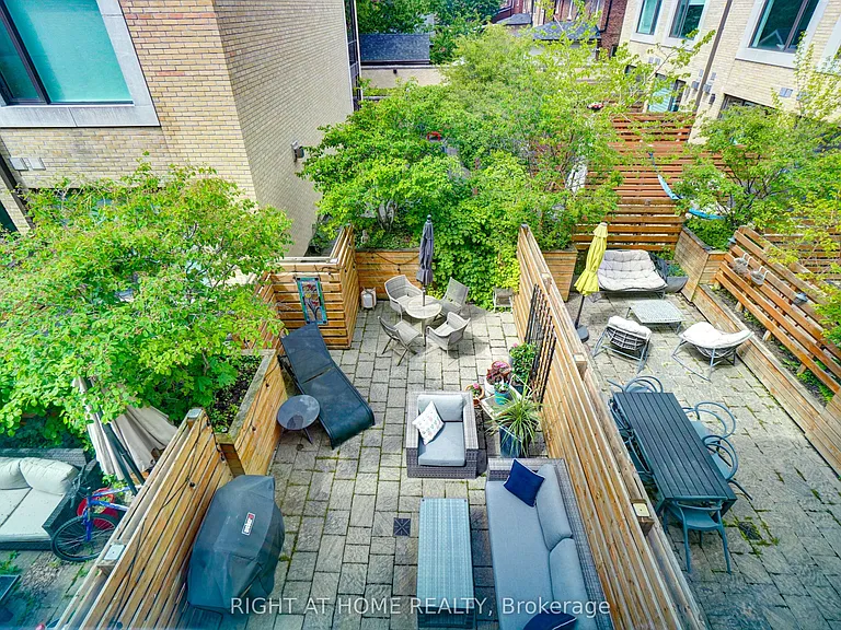 66 Havelock St #11 — Photo 43