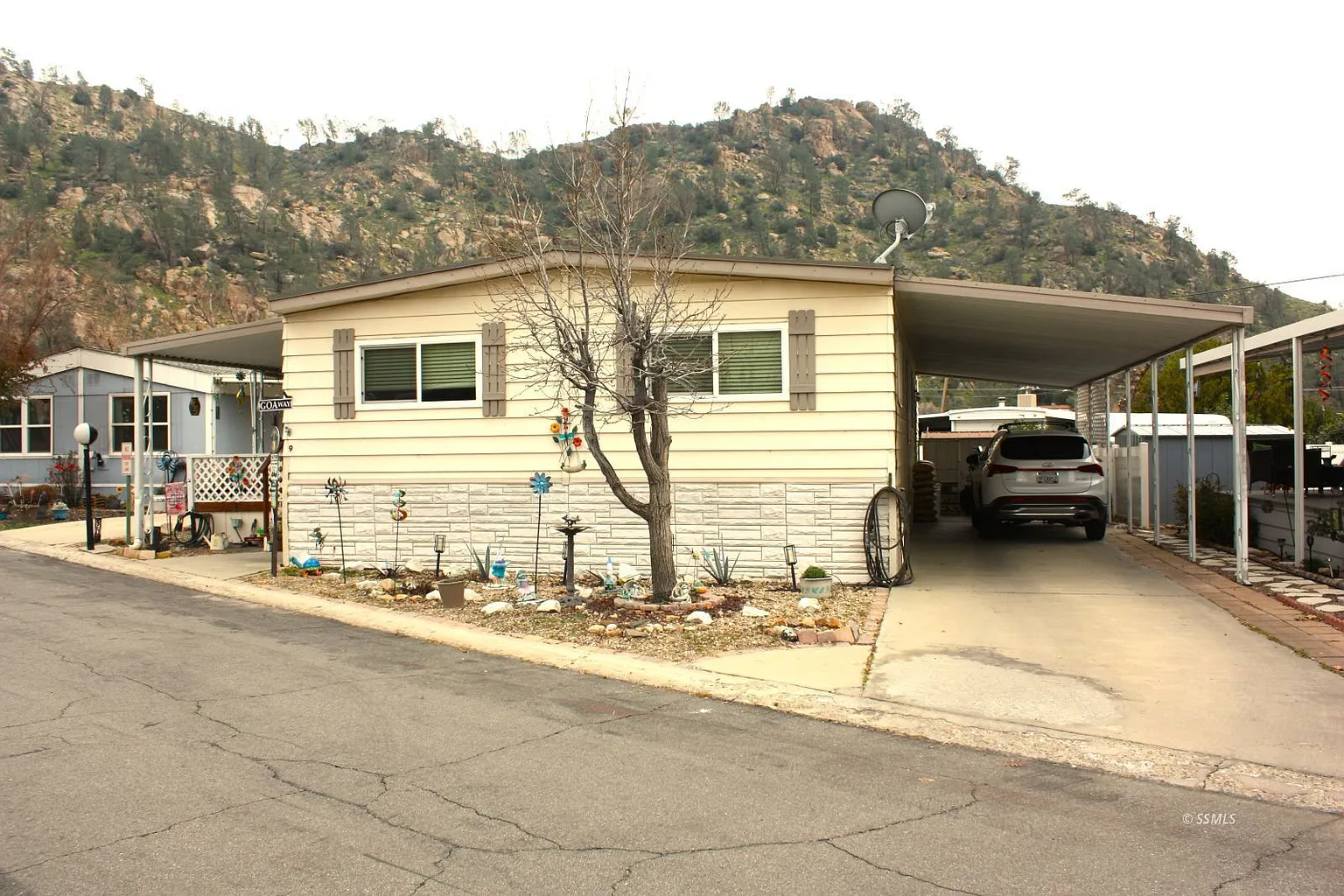 11901 Sierra Way Space 9 photo 1